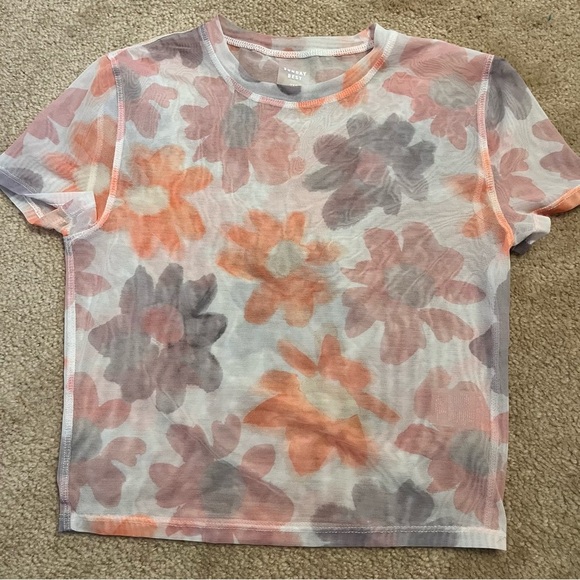 Sunday Best Dixie Mesh Top - Picture 2 of 2